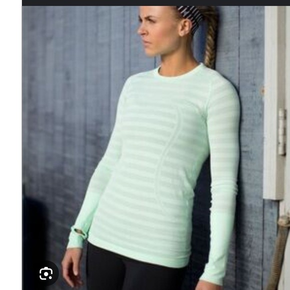 Lululemon Womens 4 Swiftly Tech Long Sleeve Green Striped Thumbholes Top - Picture 9 of 10